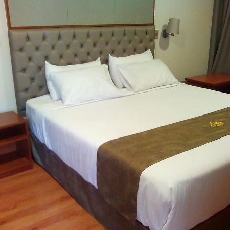 Hotel Candamo Lima Zewnętrze zdjęcie