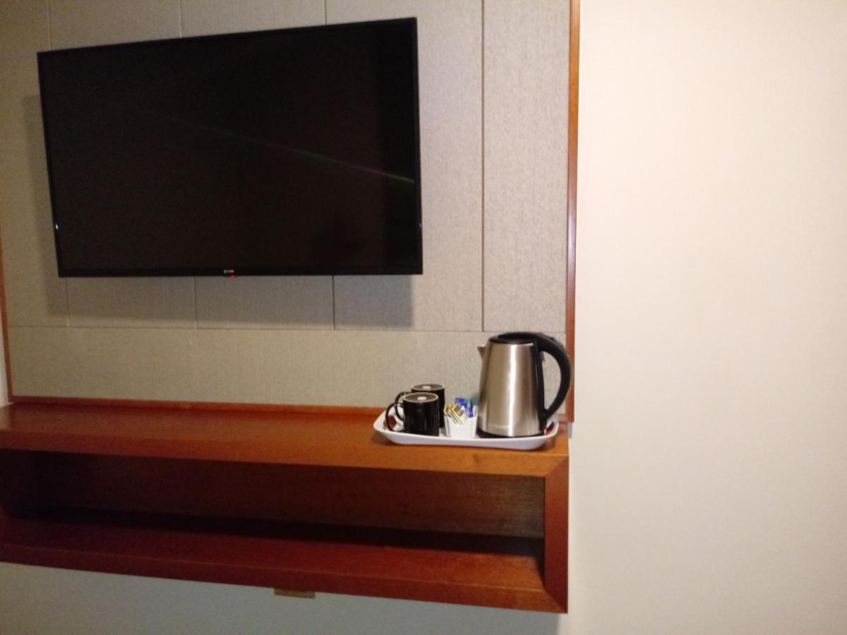 Hotel Candamo Lima Zewnętrze zdjęcie
